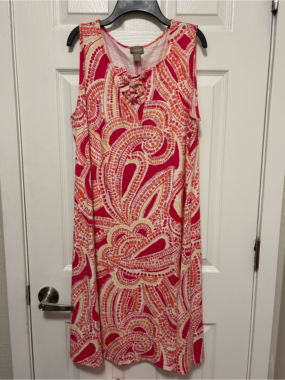 *Chico’s Orange Paisley Lace-Up Detail Sleeveless Size 12(Large) Shift Dress